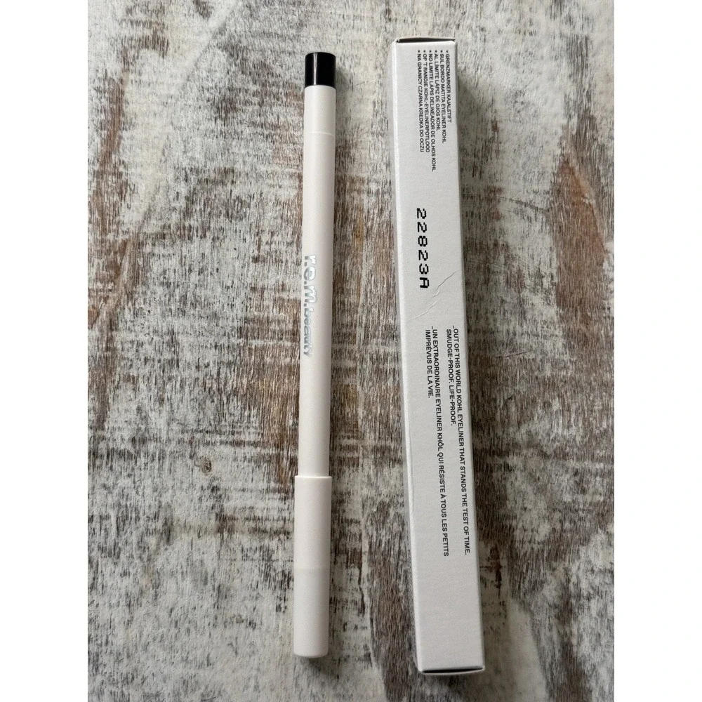 r.e.m. beauty At The Borderline Eyeliner Pencil – Midnight Black – Full Size $19